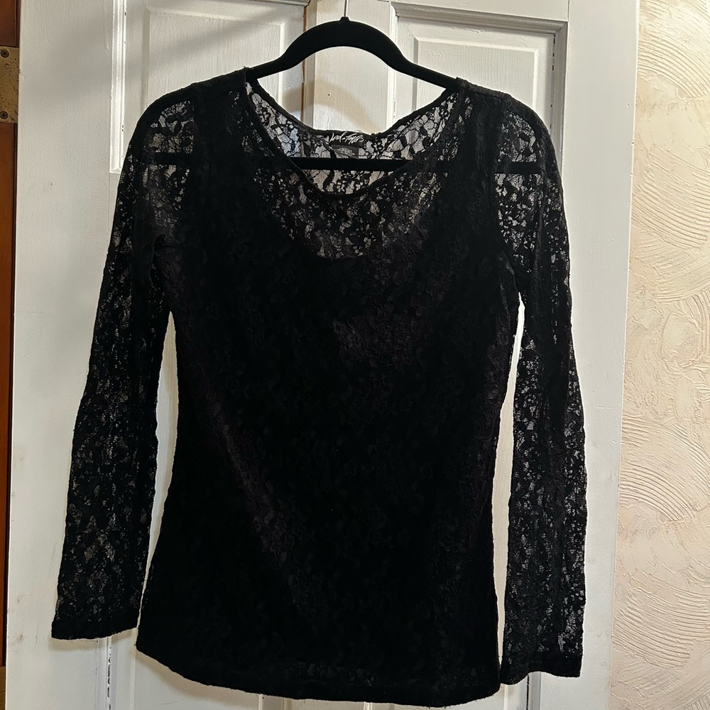 Lord & Taylor long sleeve lined Black Lace top size M
